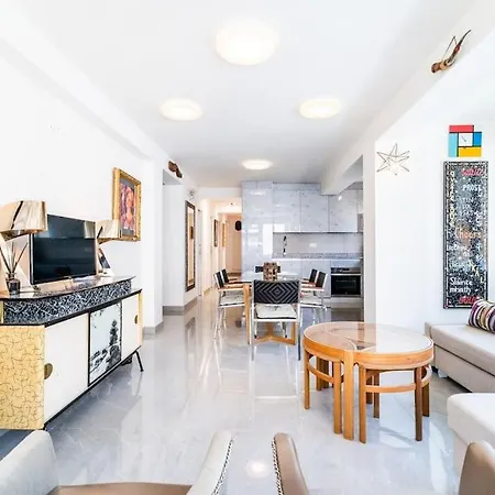 Apartment Elegante Apartamento En Centro *
