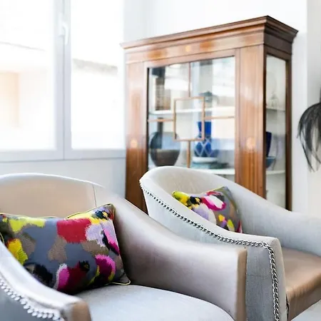 Elegante Apartamento En Centro Granada